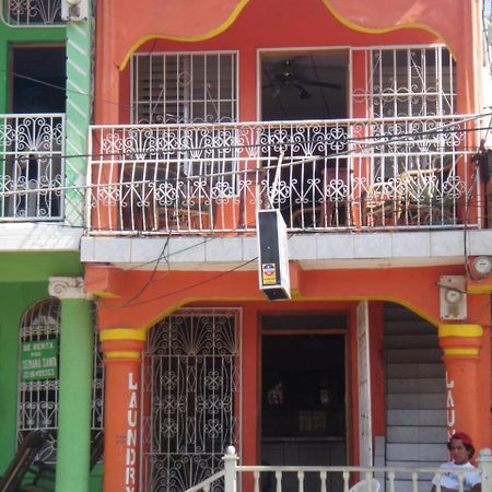 Hostal Brisas Y Olas San Juan del Sur Dış mekan fotoğraf
