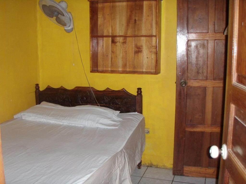 Hostal Brisas Y Olas San Juan del Sur Oda fotoğraf