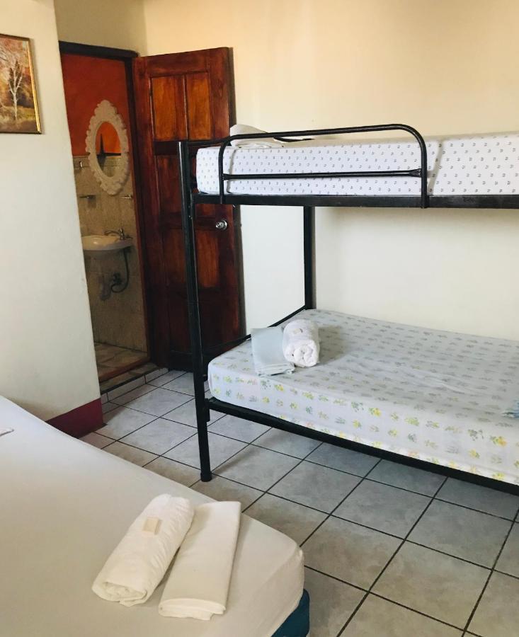 Hostal Brisas Y Olas San Juan del Sur Dış mekan fotoğraf
